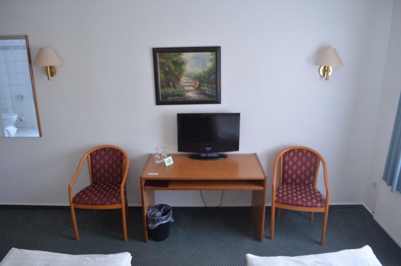 Hotel Zur Post Neubruchhausen Esterno foto